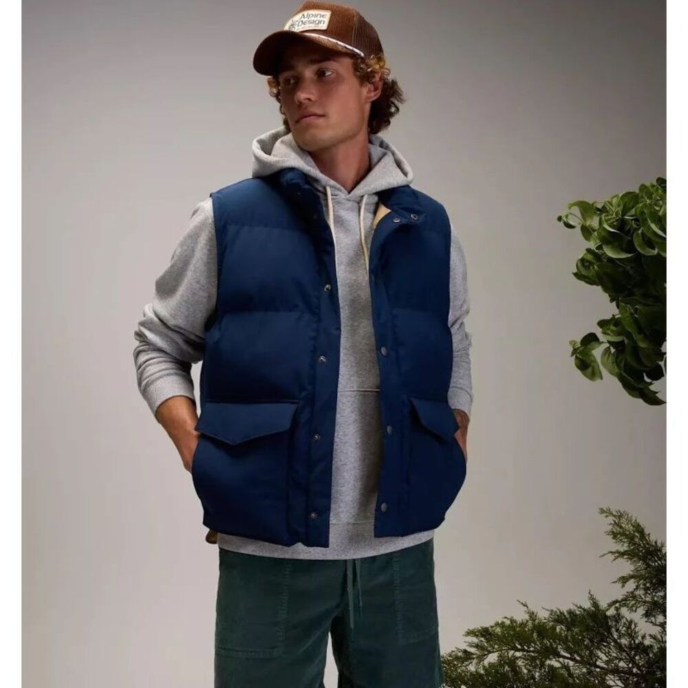 #796. Alpine Design MENS THERMOLITE NWT 1962 Puffer Vest Vintage Blue NWT